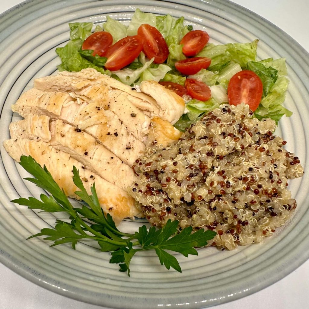 Romaine Dinner Salad with Chicken and Quinoa